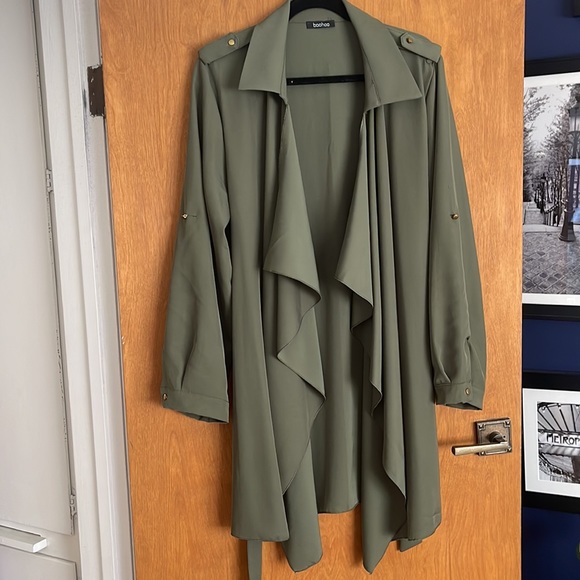 Boohoo Plus Waterfall Military Detail Belted Jacket - Picture 2 of 8